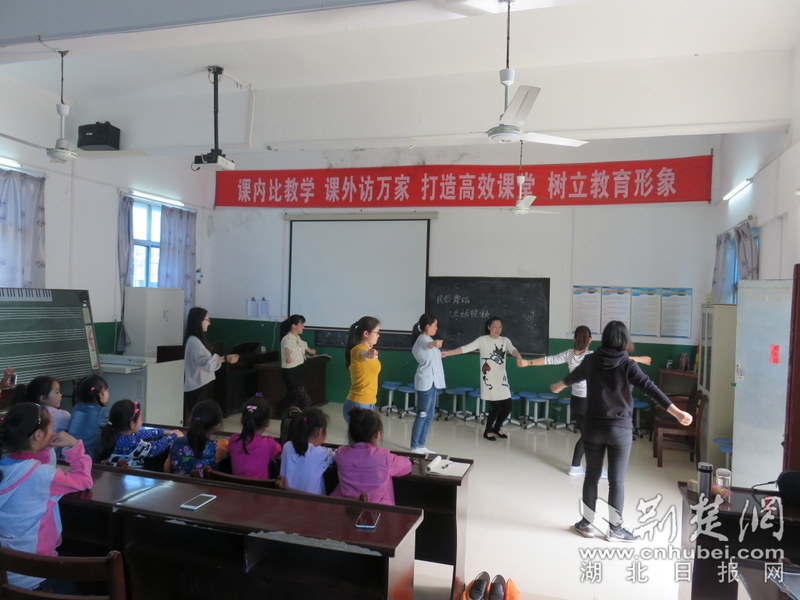 民俗文化走進新城校園02.jpg